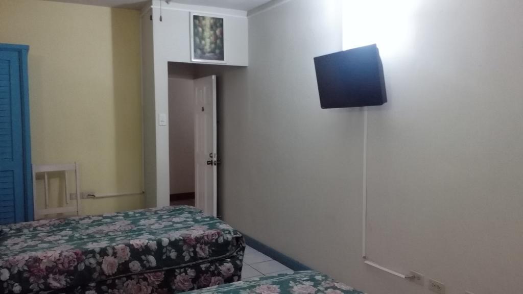 Village Hotel Очо-Риос Номер фото