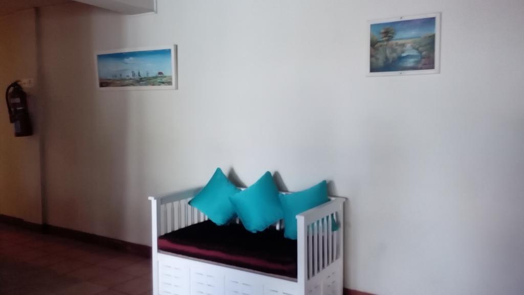 Village Hotel Очо-Риос Экстерьер фото