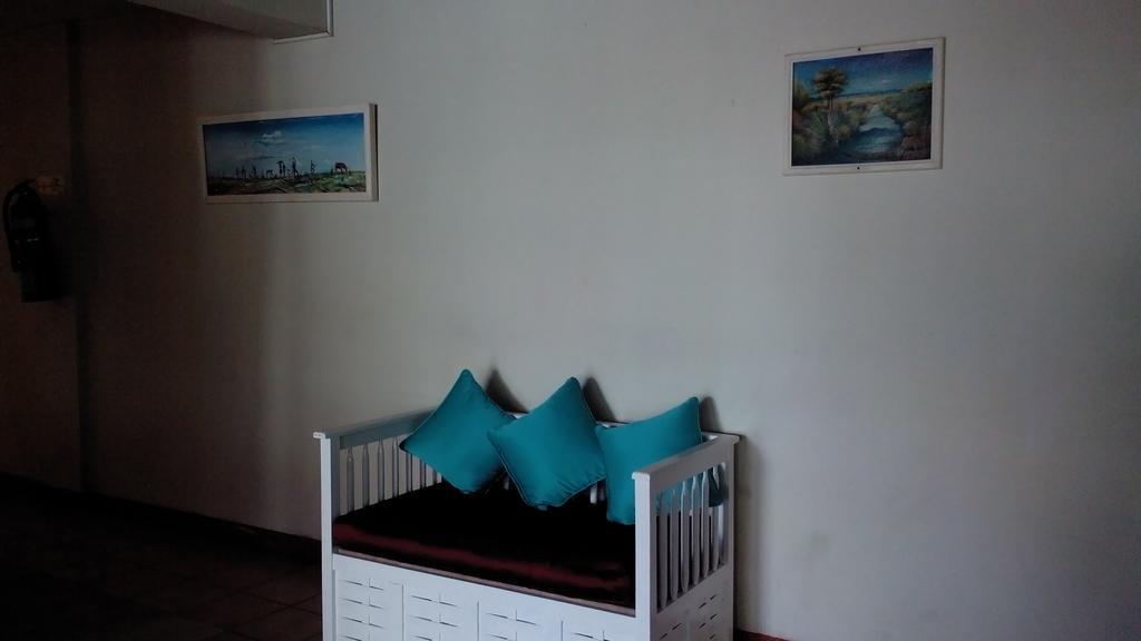 Village Hotel Очо-Риос Экстерьер фото